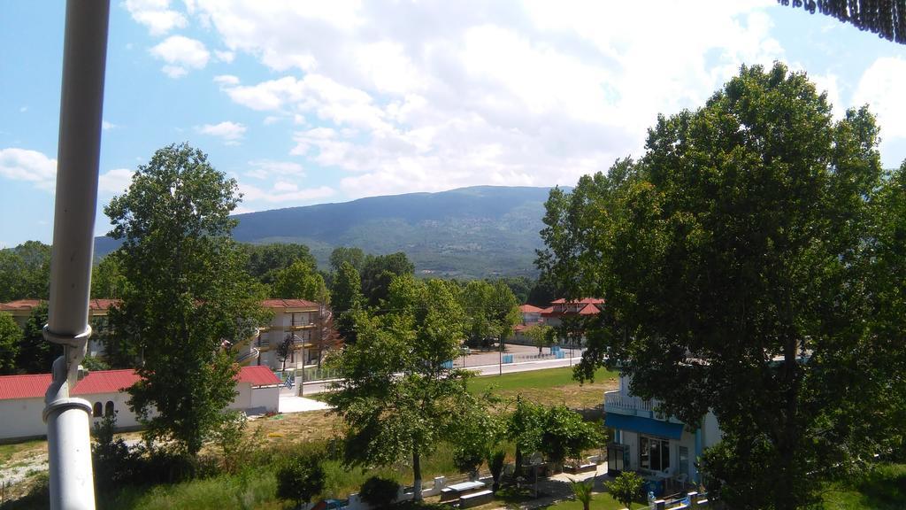 Lefkes Hotel
